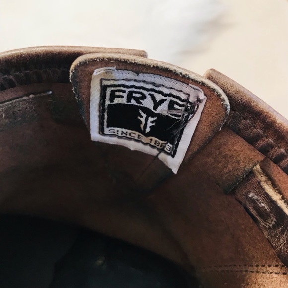 SOLD Frye Engineer 8R Oil Resistant Leather Boot - Picture 10 of 16